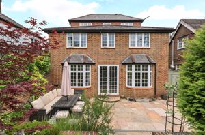 Photo 21- click for photo gallery